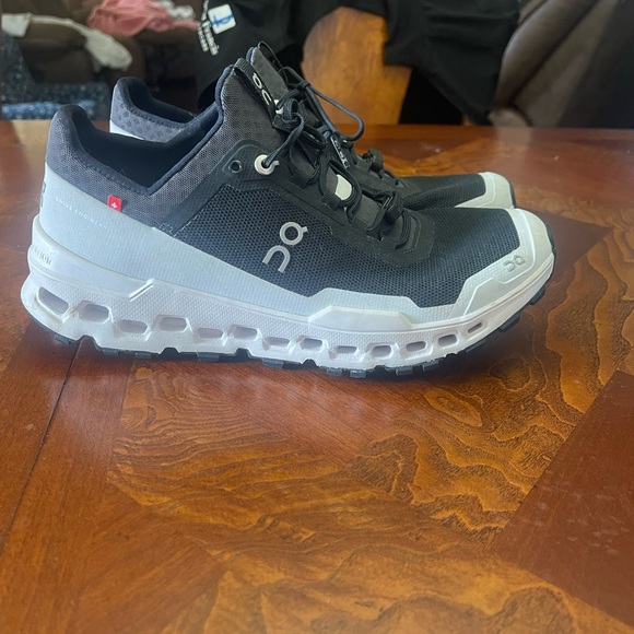 On Cloud Running - Picture 3 of 4